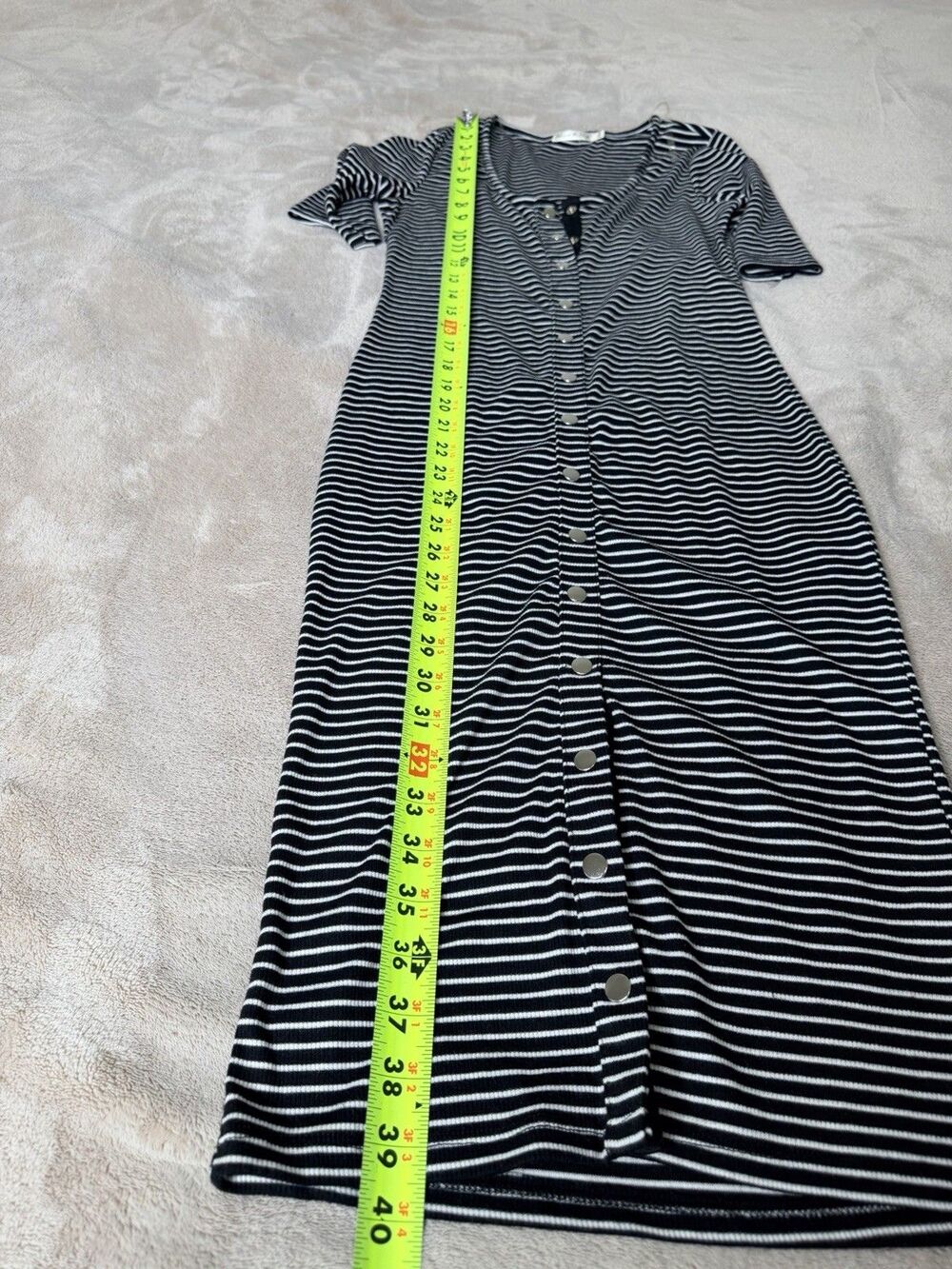 Heart HipsBlack White Striped Midi Dress Women M Stretch Bodycon Button Front - Picture 7 of 11